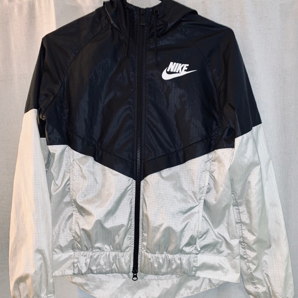 Nike Windbreaker